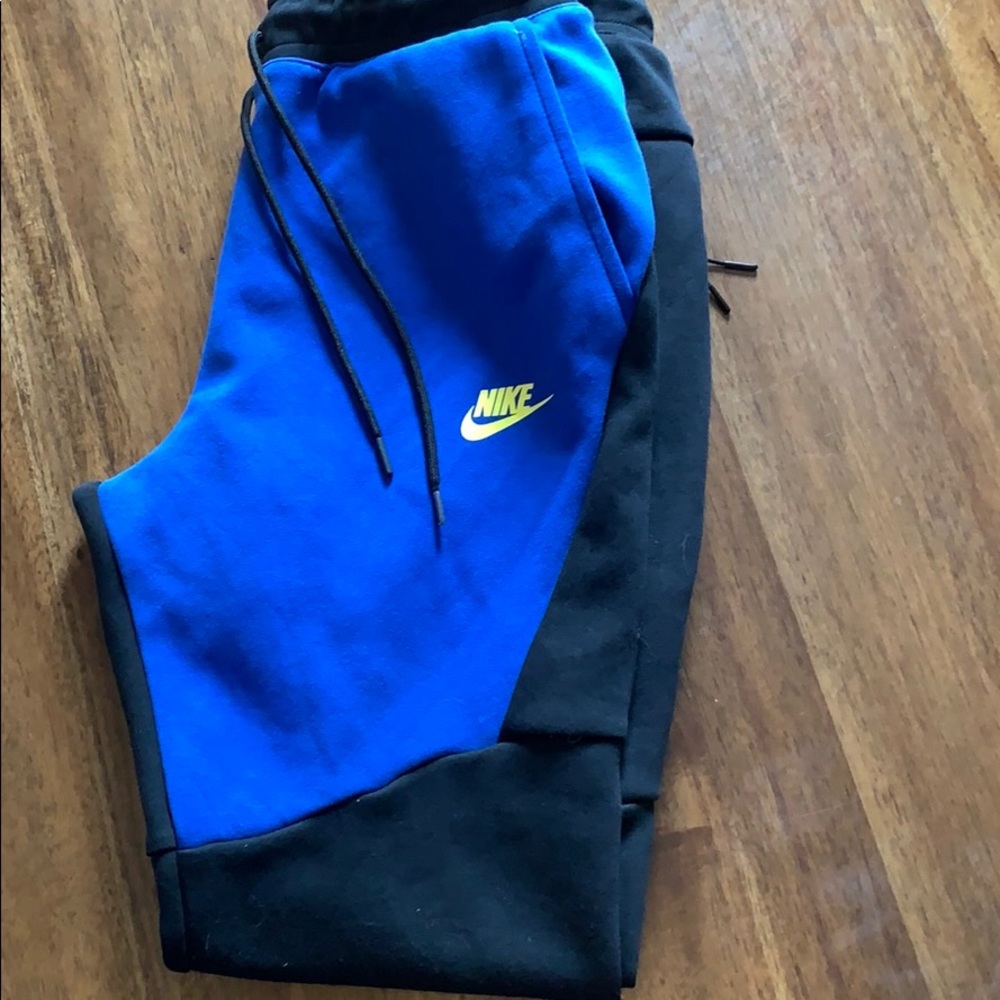 Nike Tech fleece joggers